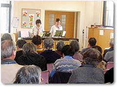 お食事会 マリンバの演奏